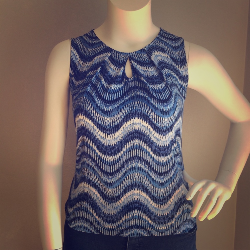 Jones Studio blue Aztec career tank with keyhole